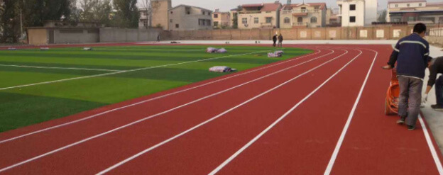 農(nóng)業(yè)發(fā)展早期的農(nóng)場(chǎng)地坪