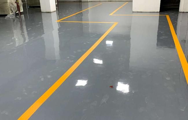 環(huán)氧樹(shù)脂地坪漆