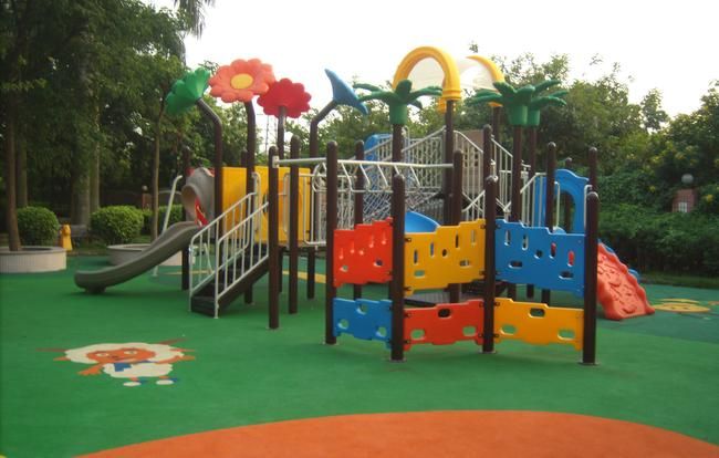 運動場塑膠地坪